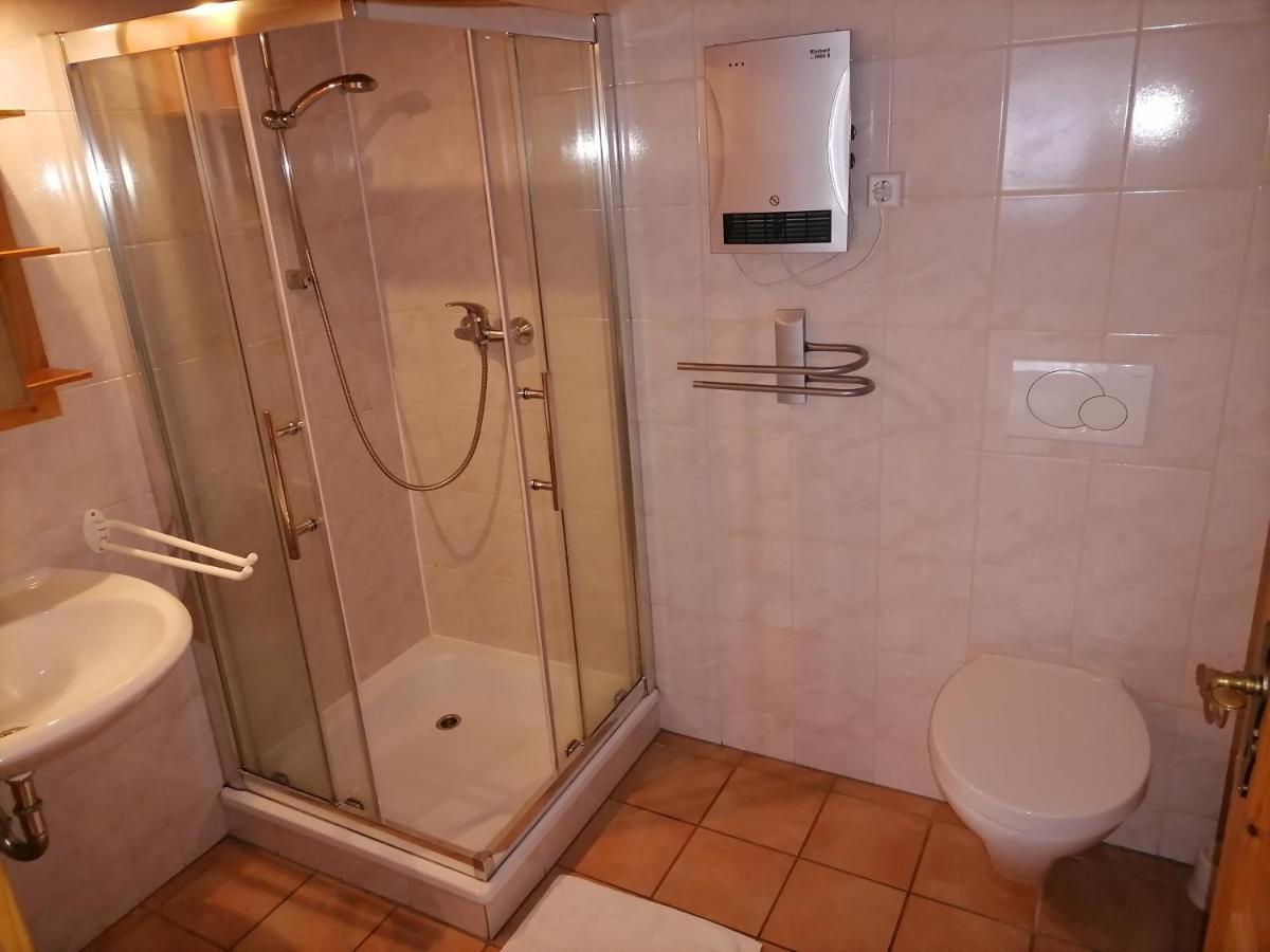 Gaestehaus Zum Salztrippler Rumbach エクステリア 写真